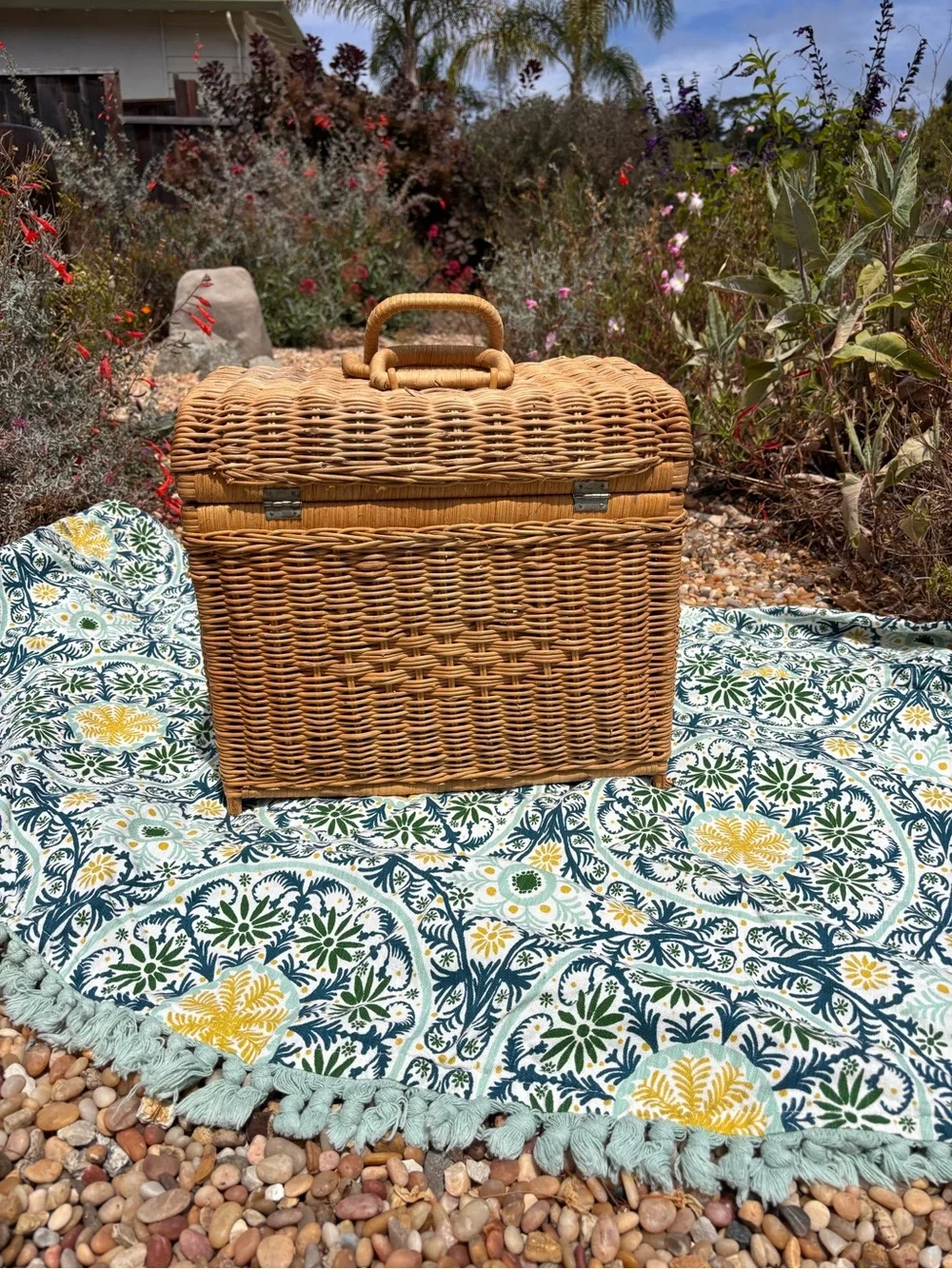 Vintage Wicker Picnic Basket with Locking Handles